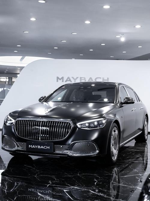 佛山89岚图汽车的售后服务让用户无忧出行，迈巴赫未来的豪华车趋势